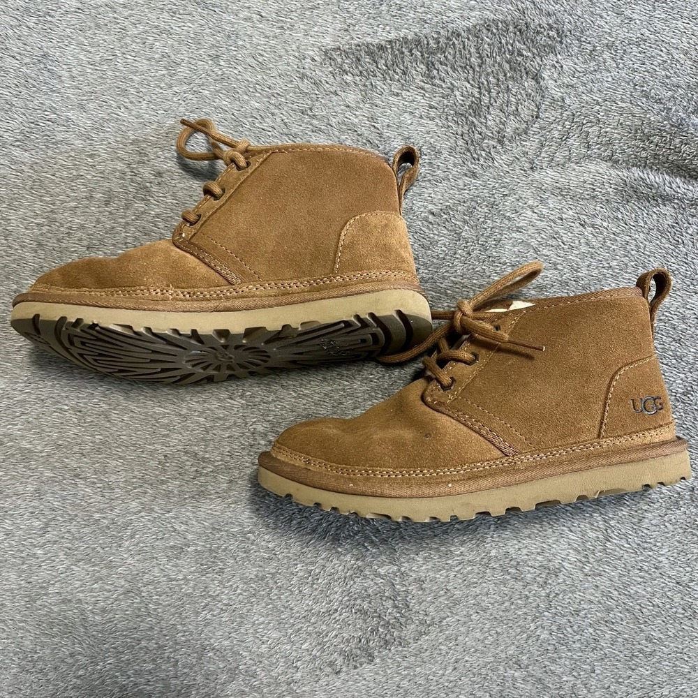 UGG Boots Neumel Chukk'a Women's Size 5 Chestnut Suede Shoes